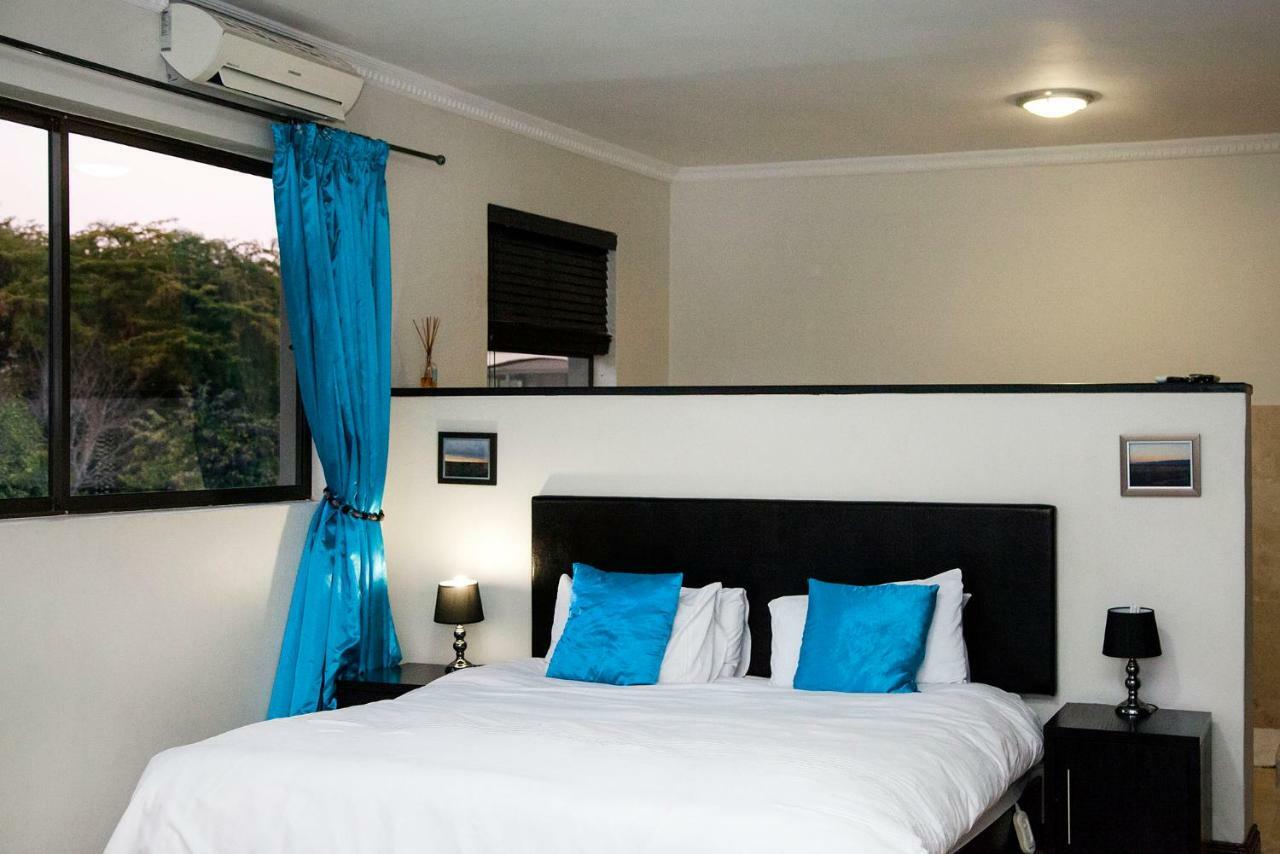 Rivendell Hotel Hartbeespoort Exterior photo